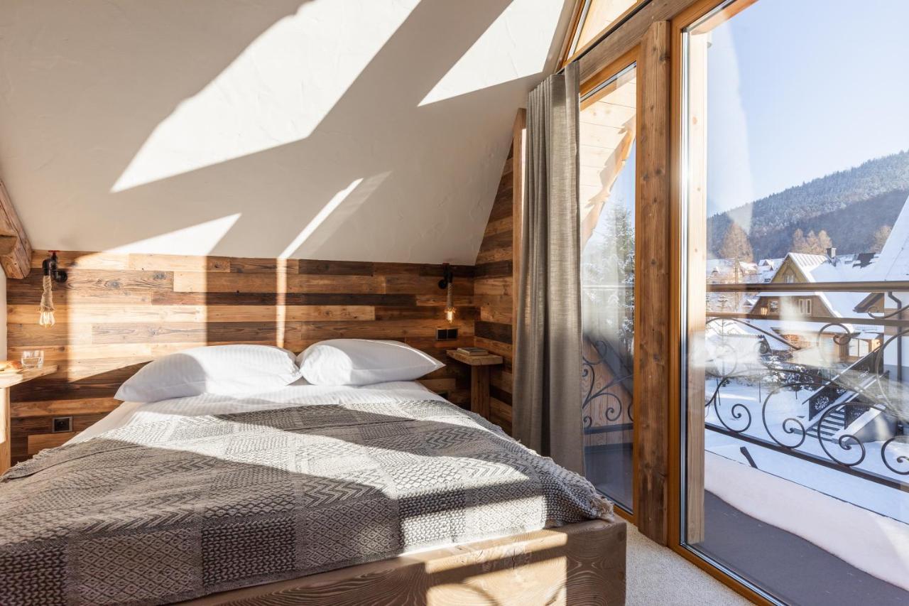 Koza, Pod Giewontem Chalet *